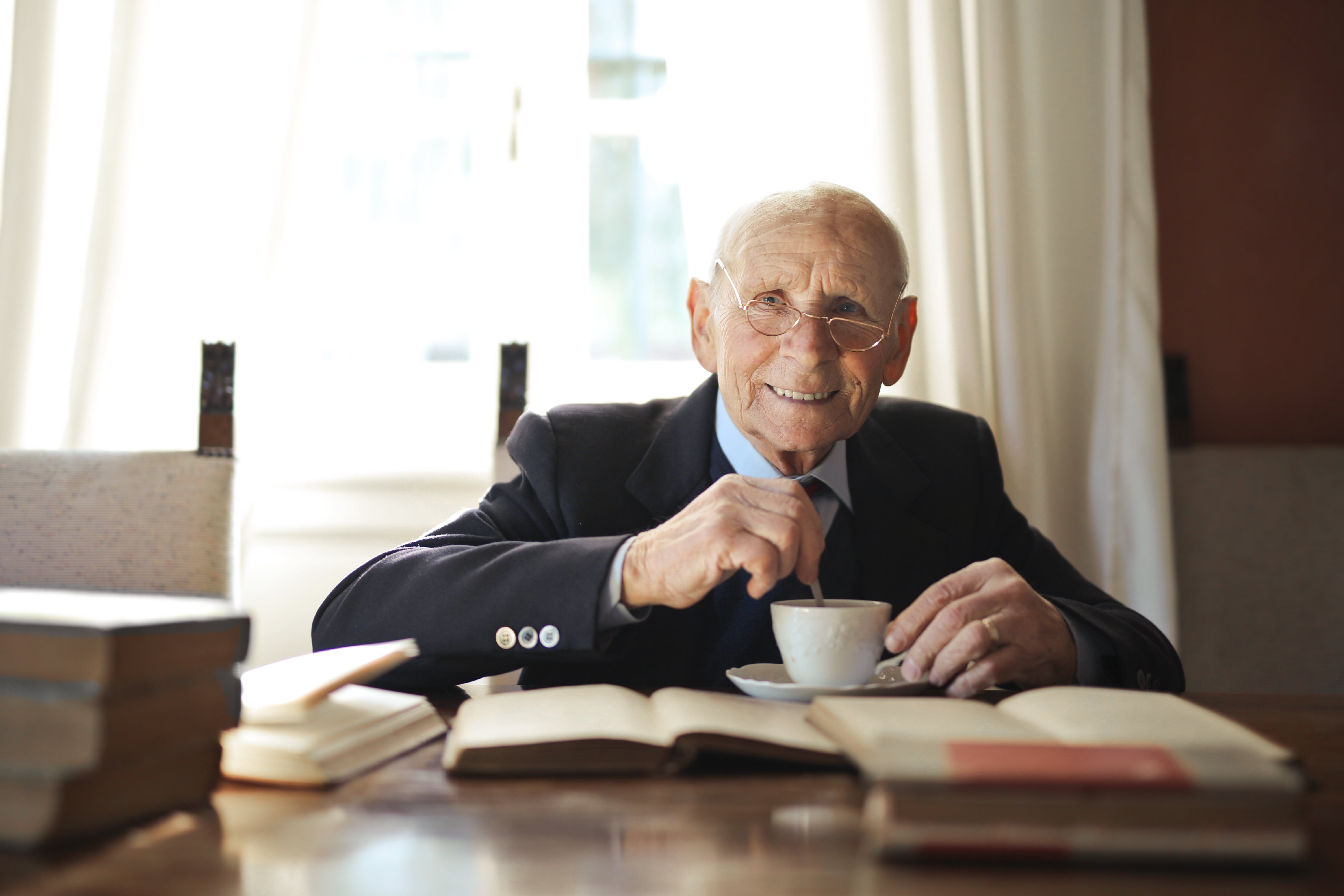 How Many People Turn 100 Every Day