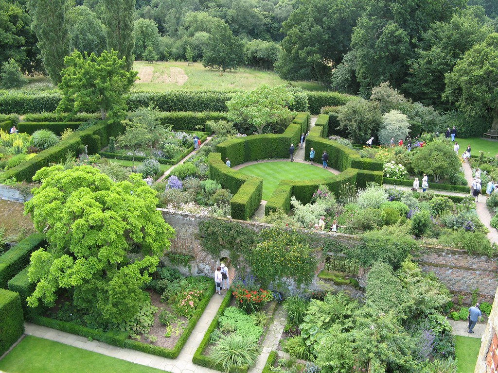 Sissinghurst Castle Garden - Kent