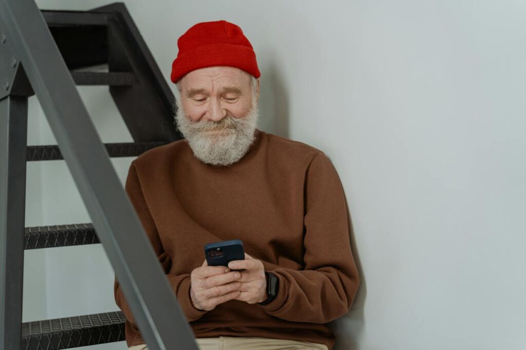 Can I Cash In My Pension If I No Longer Work For The Company