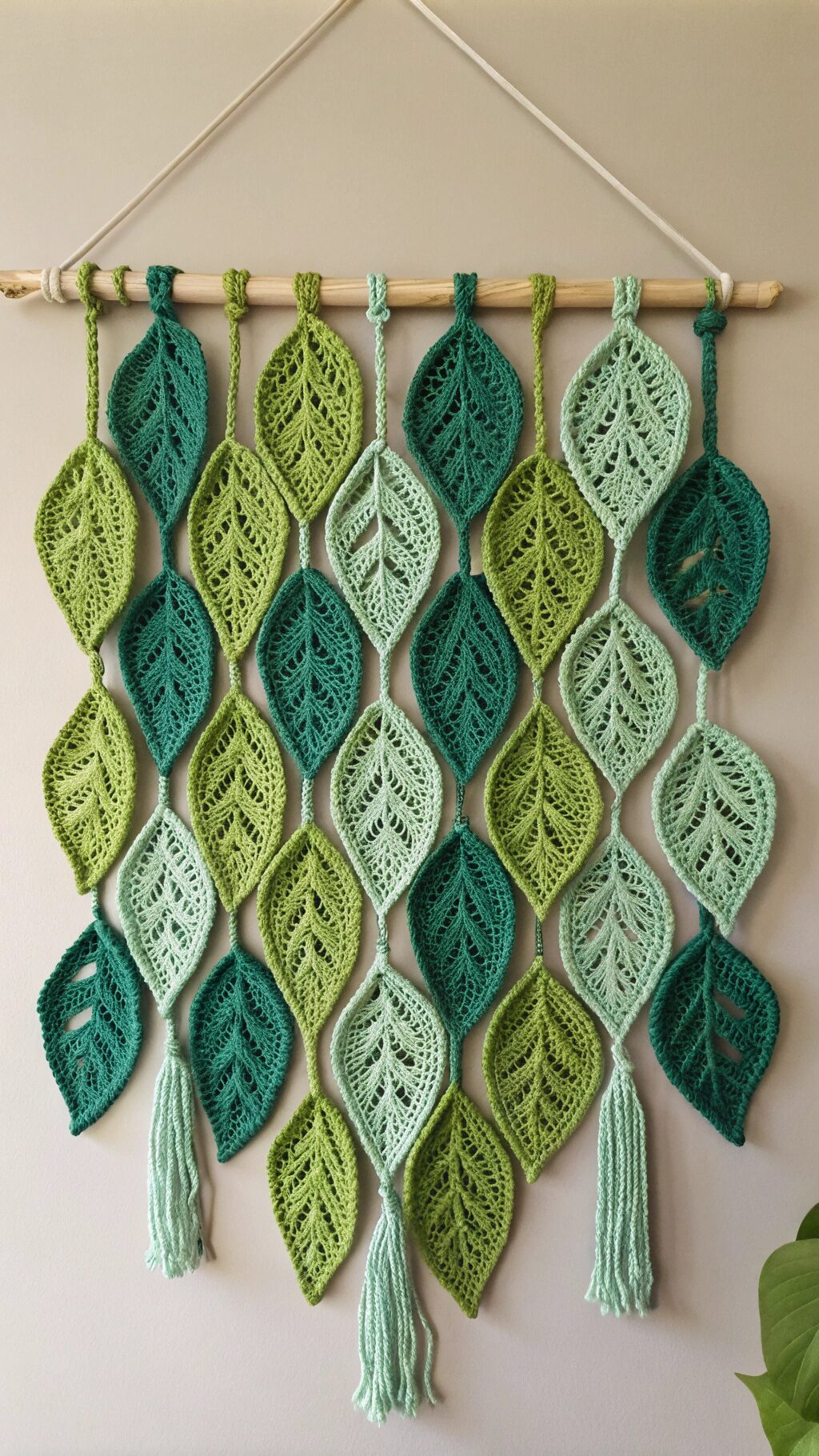 Leafy Wall Hanging